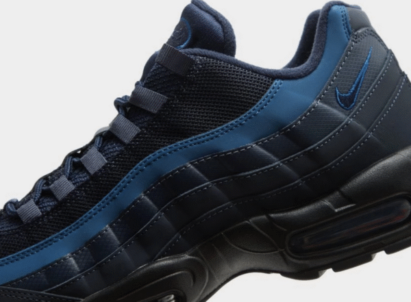 Nike Air Max 95 Blue - Image 3
