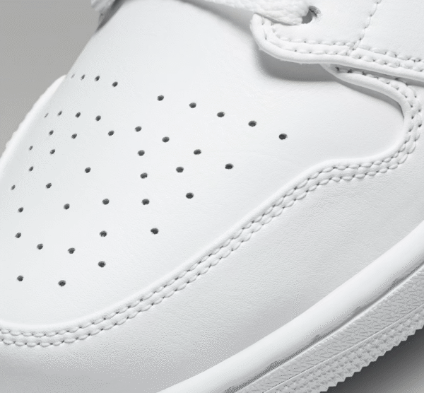 Air Jordan 1 Low White - Image 4