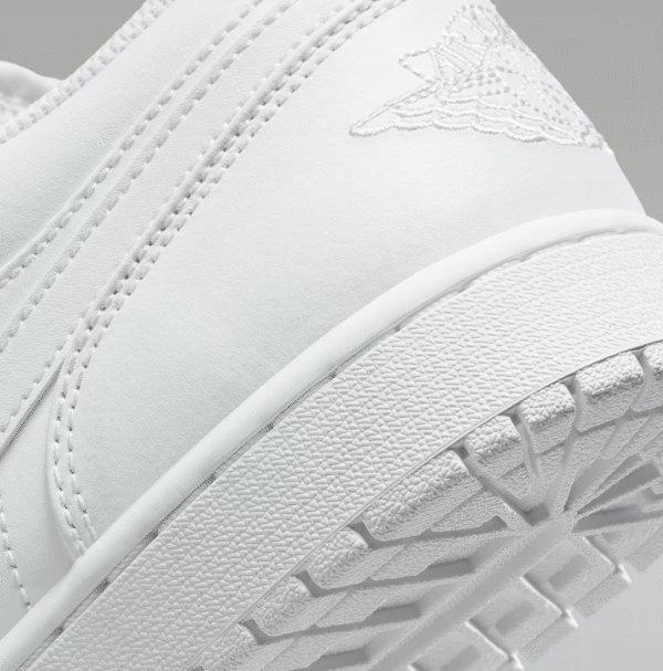 Air Jordan 1 Low White - Image 2